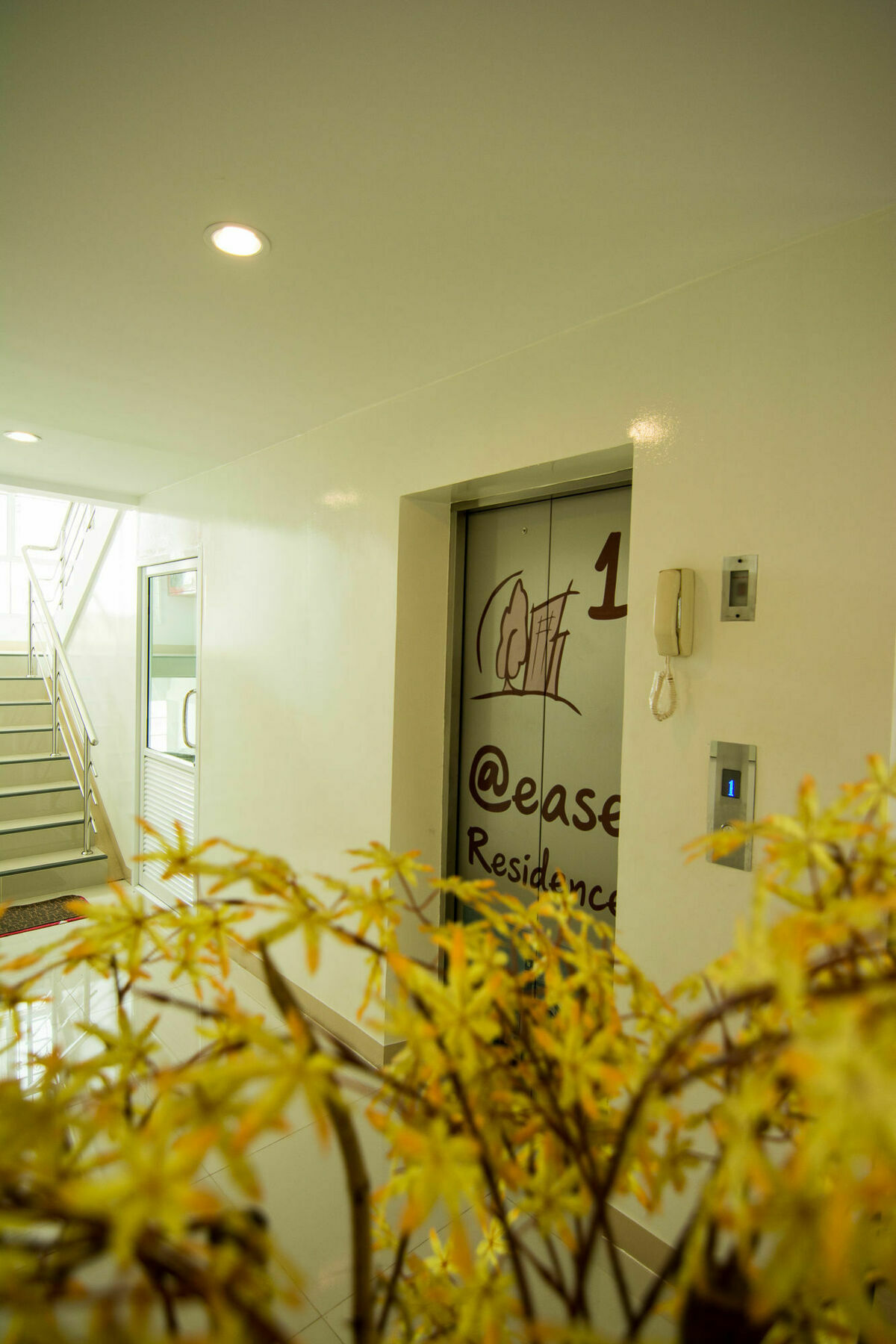At Ease Residencia Suvarnabhumi Bang Phli Exterior foto