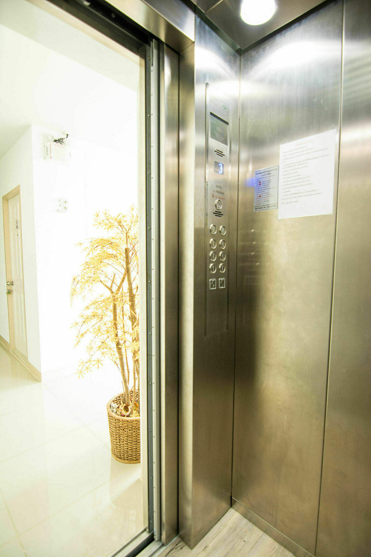 At Ease Residencia Suvarnabhumi Bang Phli Exterior foto